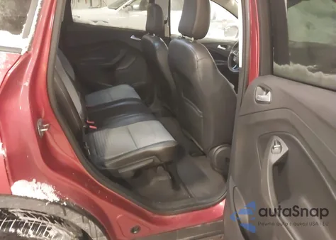 2019 Ford Escape Se z USA, uszkodzony, nr VIN 1FMCU9GD5KUB56248